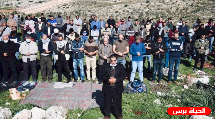 فتح تقيم صلاة الجمعة في الأغوار لمواجهة الإستيطان